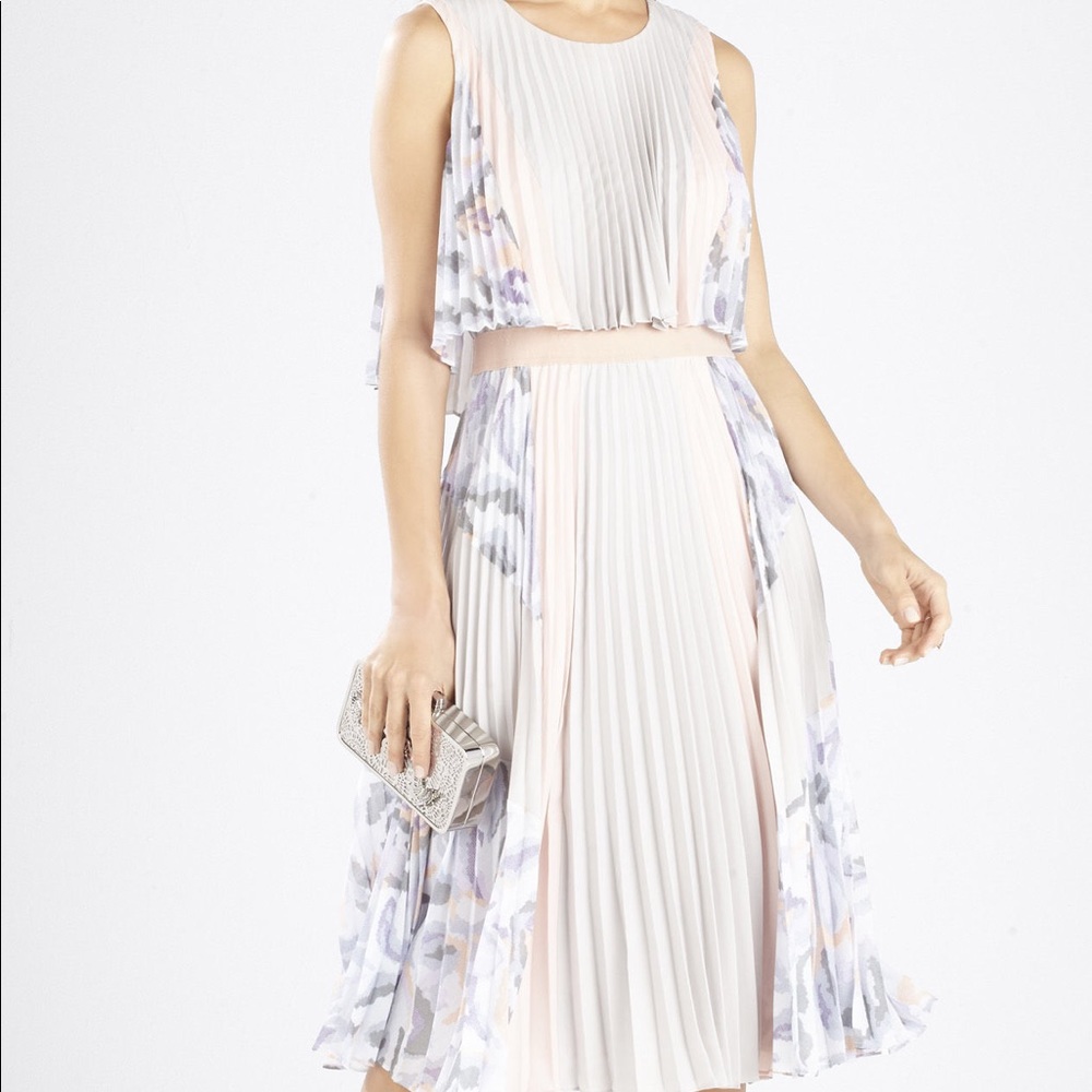 NWT Maxazria Jaelyn Print-Blocked Pleated Dress